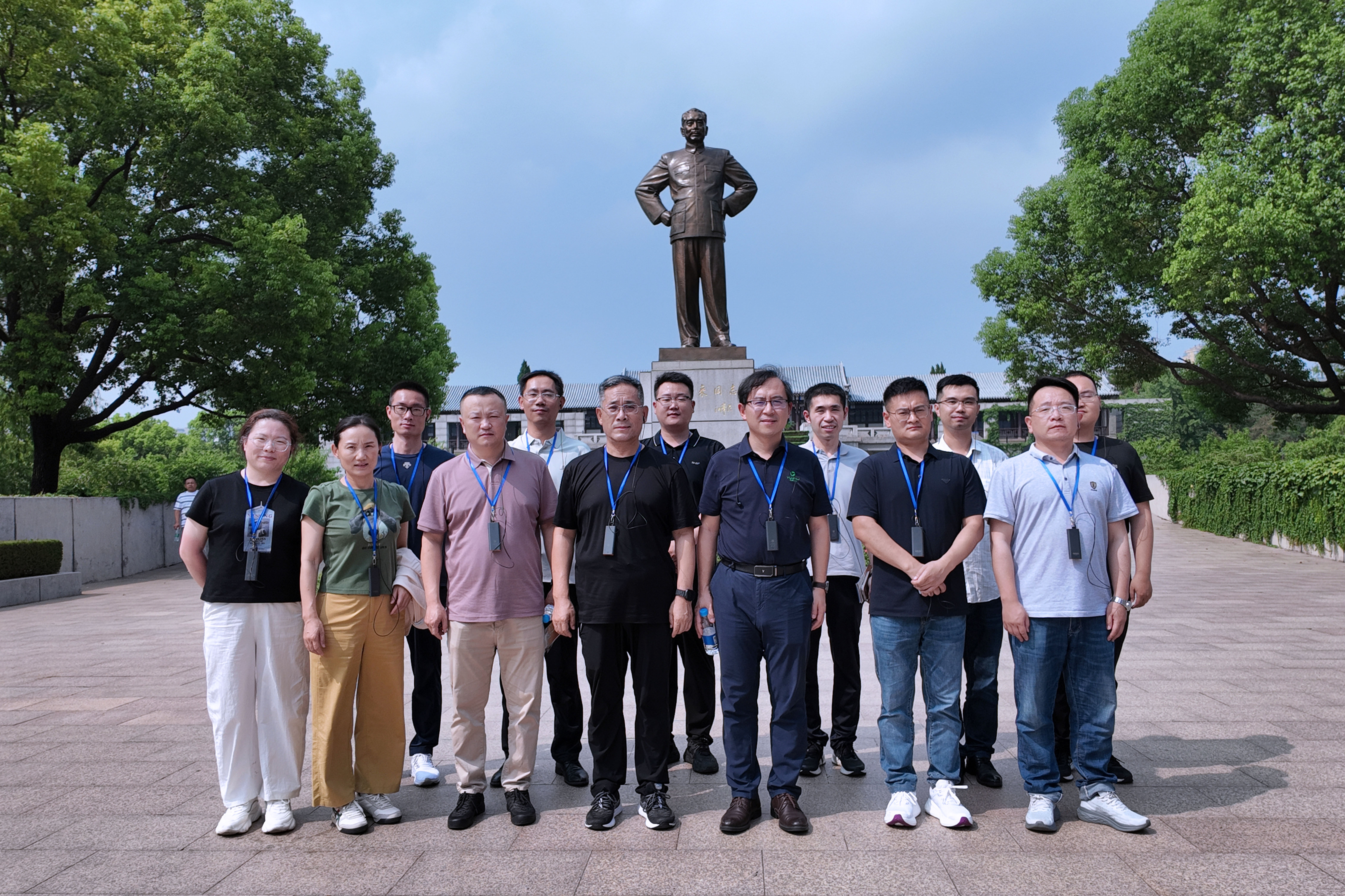 发布2.jpg