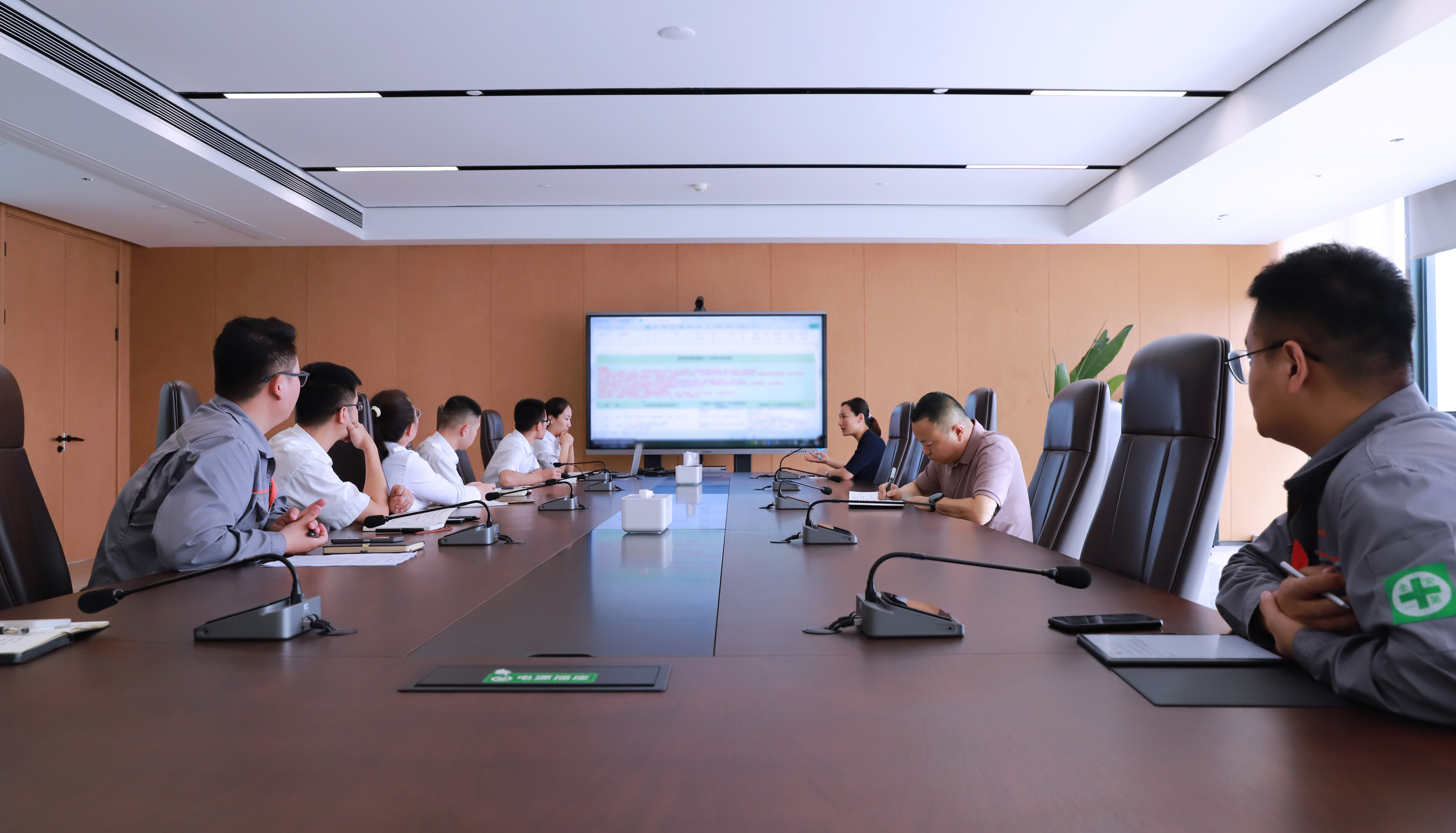 发布6.jpg